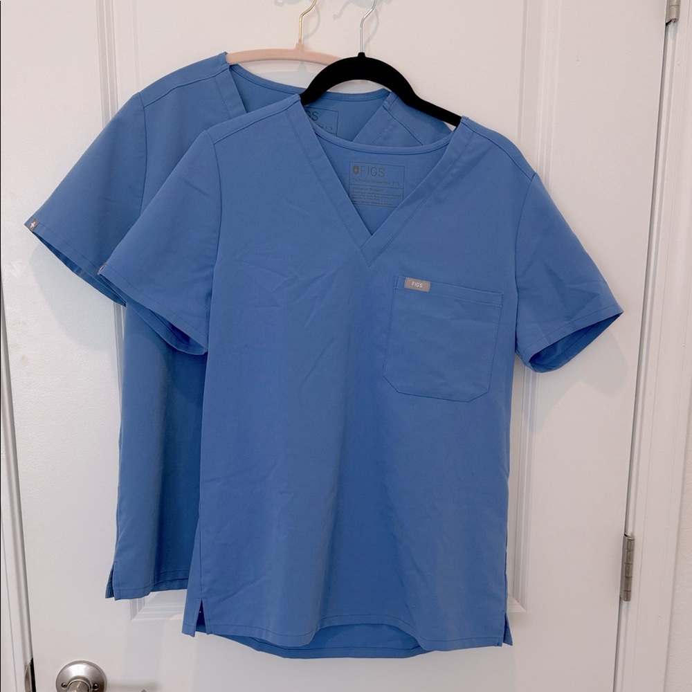 FIGS Women’s scrub tops